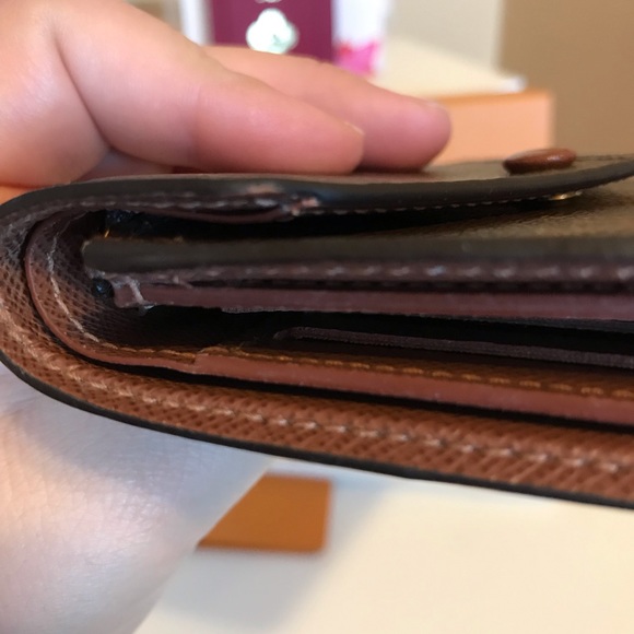 ❌SOLD❌Louis Vuitton Victorine Wallet - Picture 8 of 8